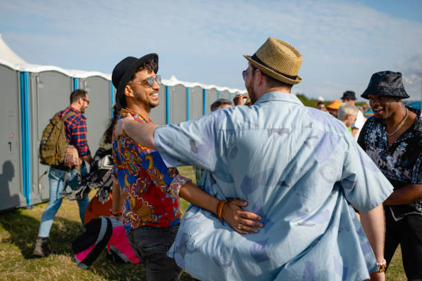 Best Emergency porta potty rental  in Gibson City, IL