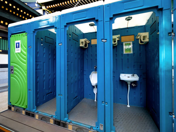 Portable Toilet Options We Offer in Gibson City, IL